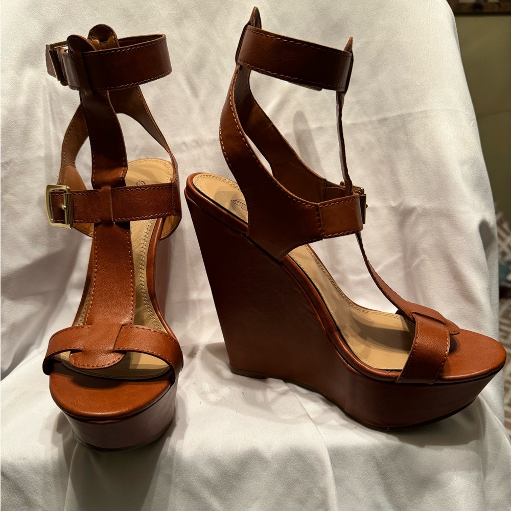 Caramel Brown Strappy 6” platform sandals - size 8.5 - Picture 5 of 8